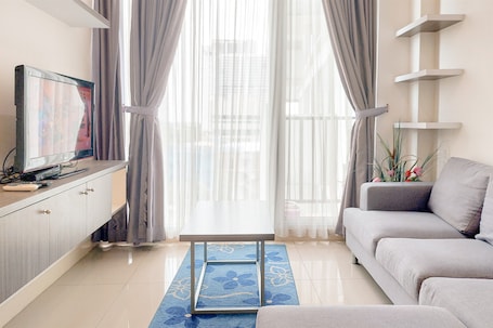 Deluxe Apartment | Living area