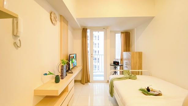 Unclassified image, 1 of 16, button - Good And Cozy Studio Apartment At Tokyo Riverside Pik 2 (Teluknaga)