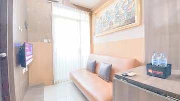 Deluxe Apartment | Living area