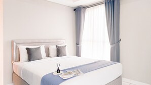 Ảnh chưa phân loại, 3 trong số 16 ảnh, nút