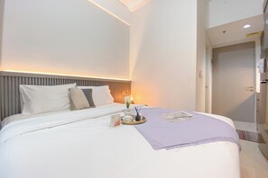 Studio Deluxe | Skrivbord