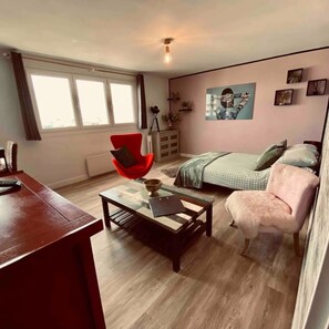 1 chambre, Wi-Fi, draps fournis