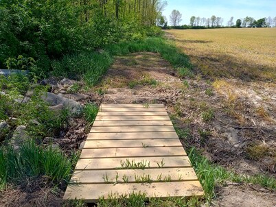 Charming 2-bedroom cabin in Lewisburg with privacy, WiFi, AC