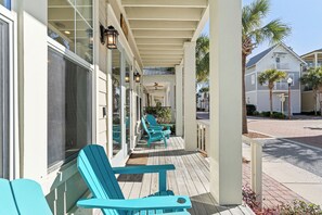 Terrace/patio - Dog Friendly | 4BR Seacrest Beach House | 12,000 sq' Resort Pool | Steps to Beach | Beach Getaways (Seacrest Beach)