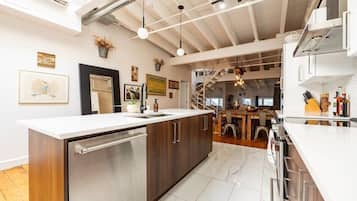Apartment | In-room dining