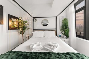 1 habitación, tabla de planchar con plancha, cuna de viaje y wifi 