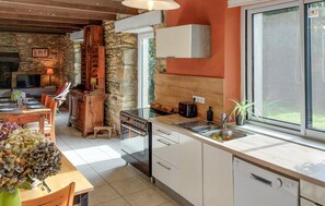 Frigorifero, forno, lavastoviglie, macchina per tè/caffè