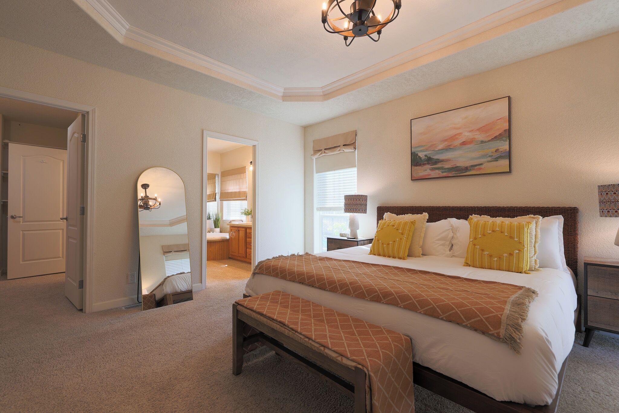 3 bedrooms, desk, free WiFi, bed sheets