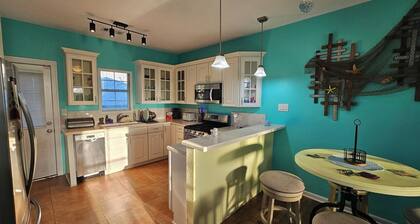 Location! Location! Beach themed 2-bedroom unit- 2 blocks from the beach!