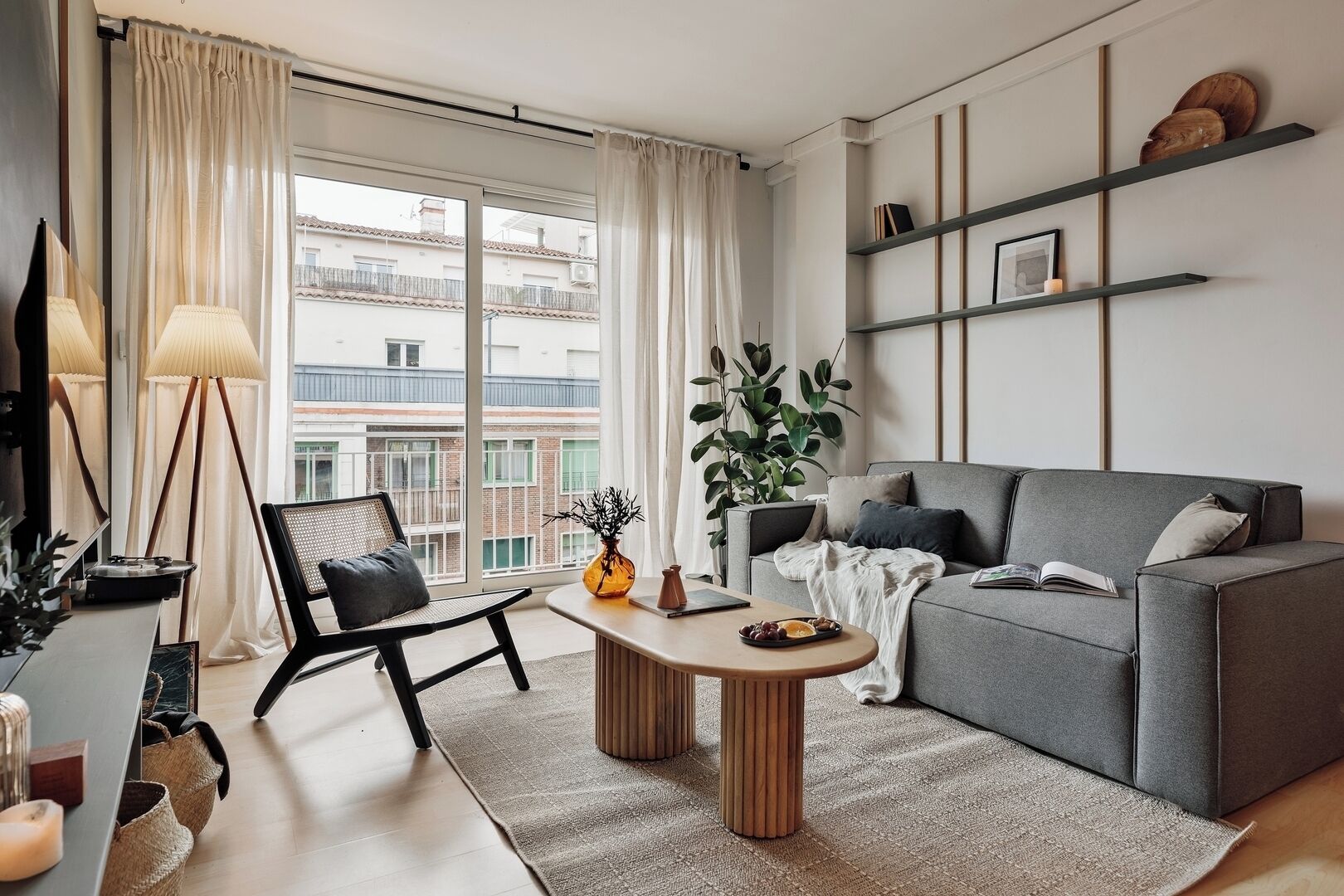 تلفزيون، مكتب