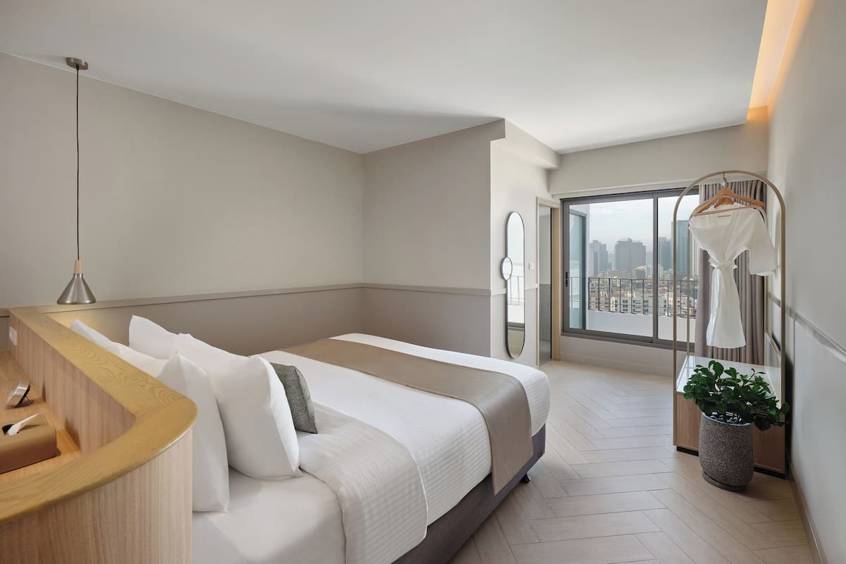 Premier kamer, 1 kingsize bed | Uitzicht op de stad