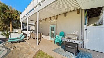 House, 4 Bedrooms | Outdoor dining