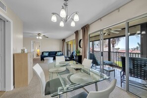 Condo, 2 Bedrooms | Interior