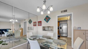 Condo, 2 Bedrooms | Dining - Gulf-view Condo With Resort-style Amenities 2 Bedroom Condo (Marco Island)