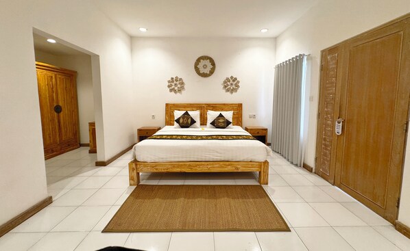 Deluxe Double Room, Balcony, Garden View