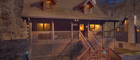 Cabin, 5 Bedrooms | Exterior