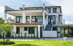 Exterior - Cozy apartment in Mazzarino with swimming pool (Mazzarino)