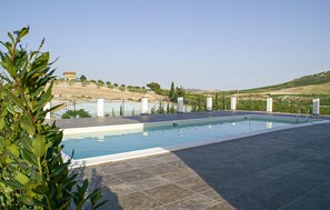 Pool - Nice apartment in Mazzarino with WiFi (Mazzarino)