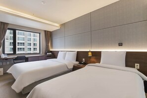 Deluxe Triple Room, City View - HOTEL ELORA (Yongin)