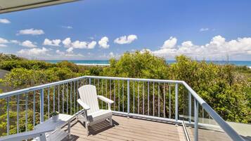 Family House, Balcony, Ocean View | Terrace/patio