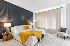 3 bedrooms, desk, iron/ironing board, free WiFi
