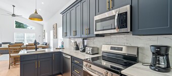 Spacious 4-bedroom house in charming Foley