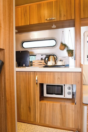 Doppelzimmer, Strandblick | Zimmersafe, kostenloses WLAN