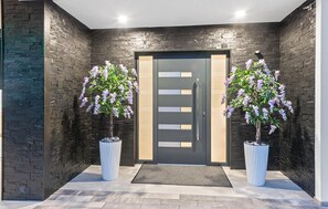 Interior - 6 bedroom stunning home in Podglavica (Podglavica)