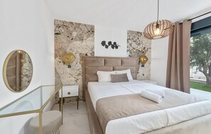 6 makuuhuonetta, ilmainen Wi-Fi, vuodevaatteet