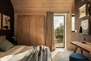 3 habitaciones, tabla de planchar con plancha, cuna de viaje y wifi 