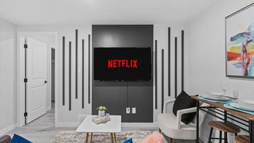 Smart TV, books