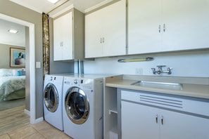 Family House | Laundry