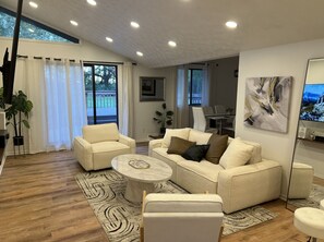 Smart TV, fireplace, stereo, computer monitors