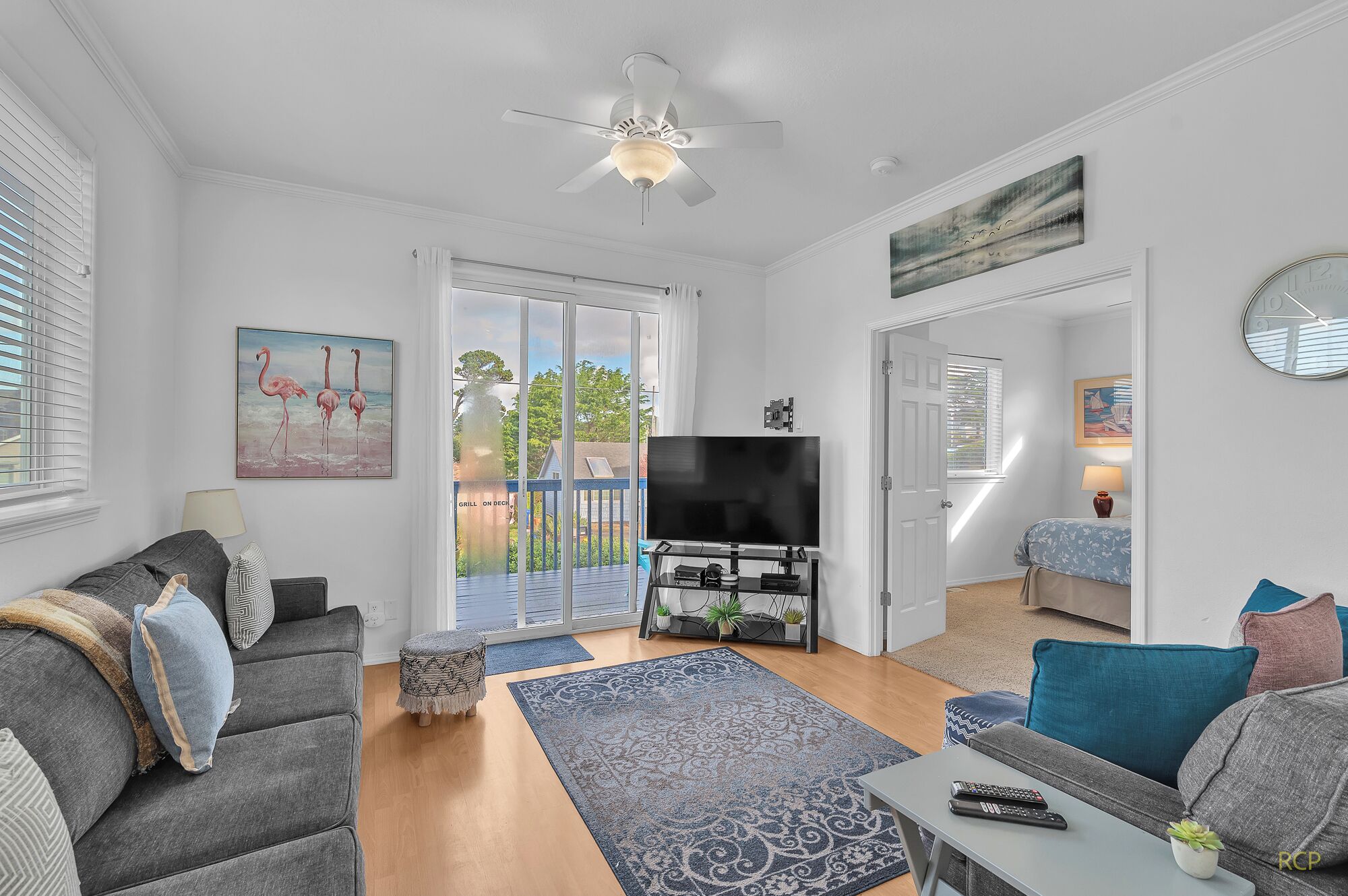 TV, fireplace, DVD player, ping pong