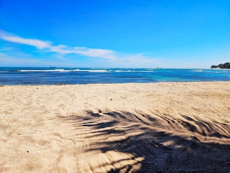 Apartment, 1 Bedroom, Smoking, Balcony | Beach