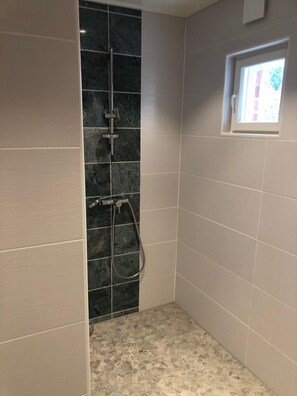 Hair dryer, towels, soap, toilet paper - Fabulous 1 bed apartment with terrace (Vaasa)