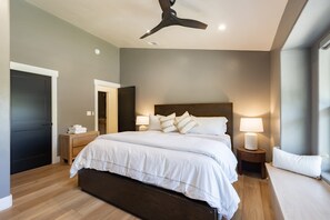 5 habitaciones, escritorio, tabla de planchar con plancha y wifi 