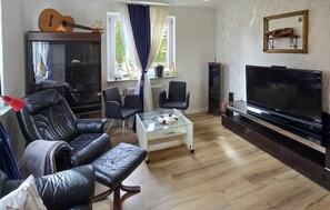 Living area - Awesome apartment in Rörvik with WiFi (Rörvik)