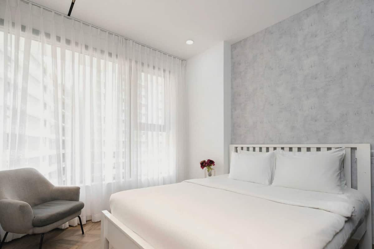 1 bedroom, desk, laptop workspace, blackout curtains