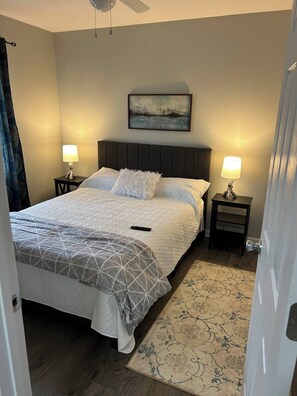 2 bedrooms, iron/ironing board, WiFi, bed sheets