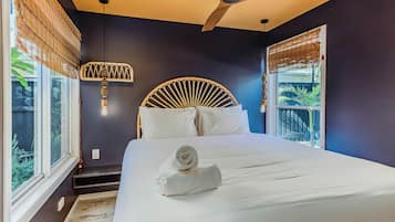 Fer et planche Ă repasser, lit parapluie, Wi-Fi gratuit, draps fournis