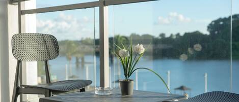 Habitación, vista a la ciudad (Plaza) | Vista del balcón