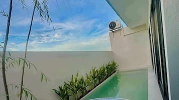 Family Pool Villa 2 Bedroom | 1 habitación, escritorio, wifi gratis y ropa de cama