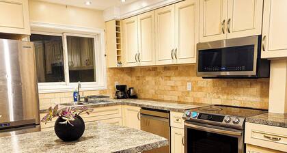 Cute and Cozy home in Brampton. Central Location at Affordable Prices