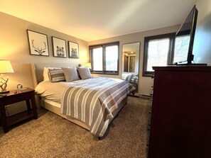 4 bedrooms, iron/ironing board, free WiFi, bed sheets