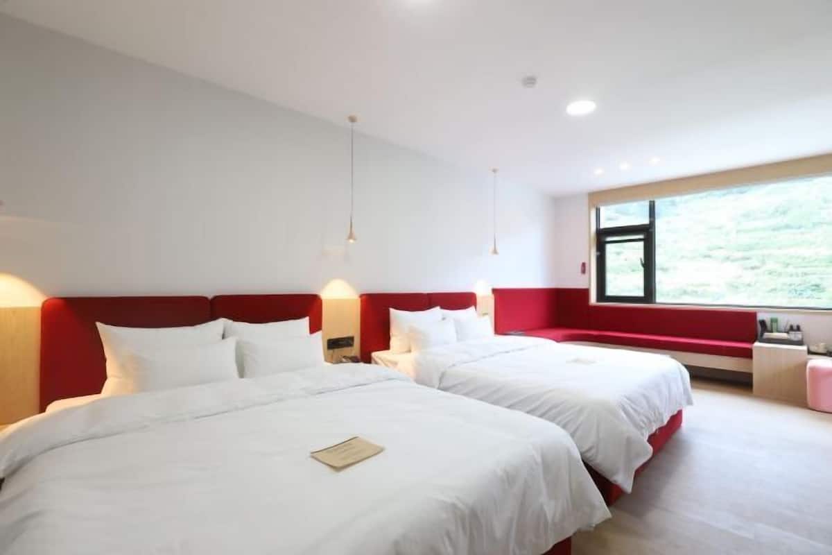1 bedroom, soundproofing, free WiFi, bed sheets