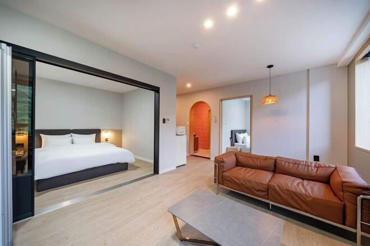 1 bedroom, soundproofing, free WiFi, bed sheets