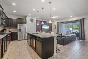 Private kitchen - Luxury 5BDR House w/ pool - 8863 (Kissimmee)