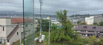 World Inn Muroran Nakamano-Ie! Noboribetsu, Toyako, Sapporo, and Airport Direct Bus Stop