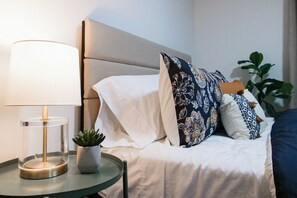 3 slaapkamers, reisbedje, wifi, beddengoed